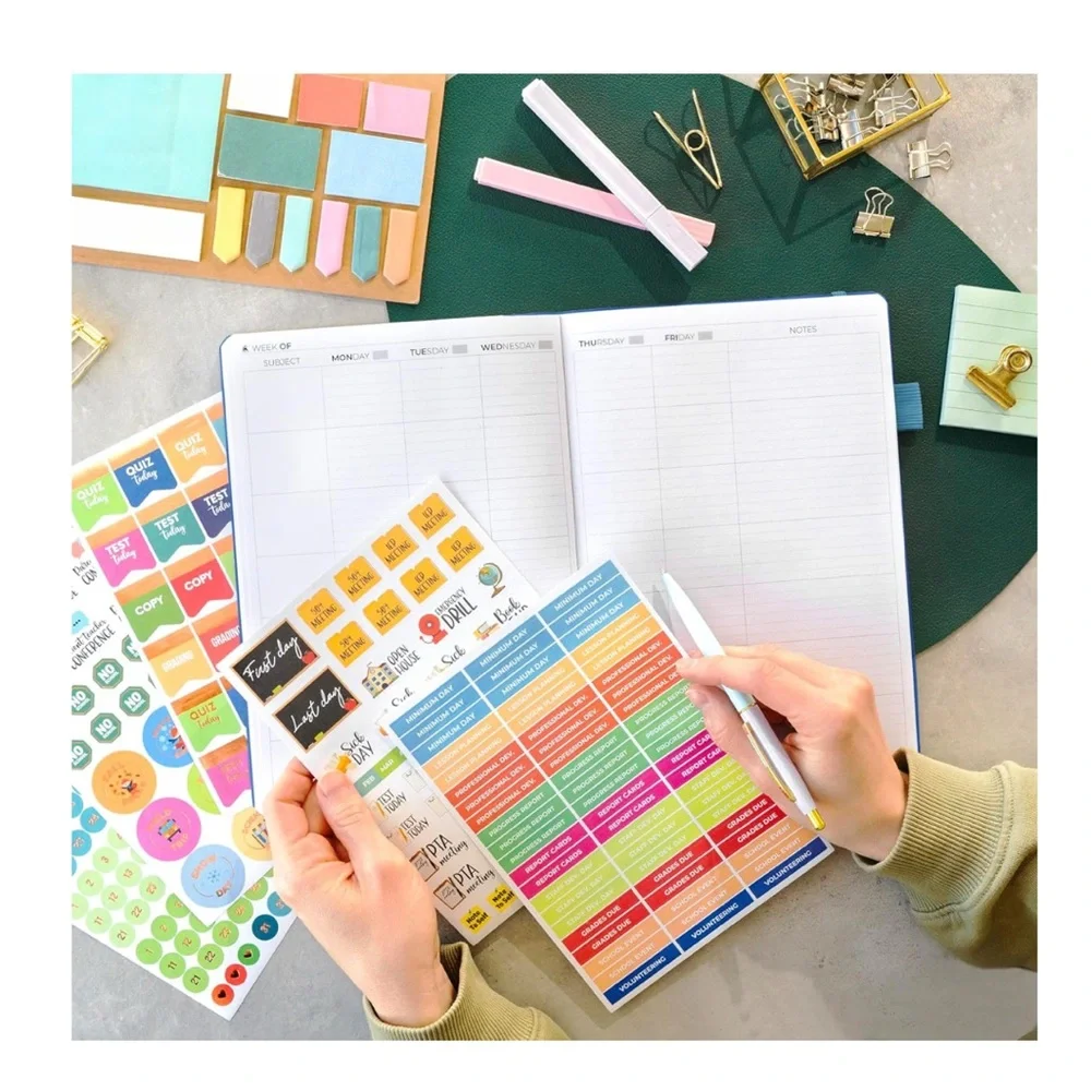 Clever Fox Teacher Planner School Year Planner w/Calendars & Lesson Plans 7”x10”
